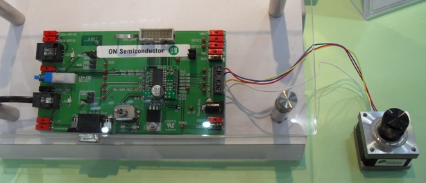 圖3：前大燈智能彎道輔助照明系統(tǒng)（AFS）