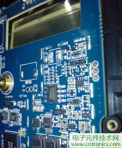 不怕摔的電紙書!一款柔性屏電子書閱讀器拆解