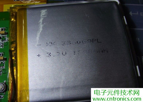 探秘電子紙！一款電紙書(shū)的電子墨水屏拆解