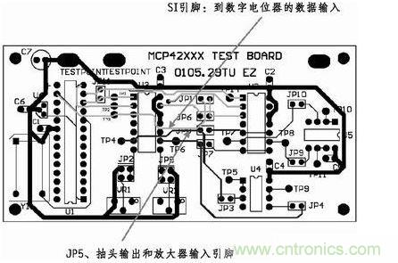 這是對圖2所示電路的第一次布線嘗試。此配置在模擬線路上產(chǎn)生不規(guī)律的噪聲，這是因為在特定數(shù)字走線上的數(shù)據(jù)輸入碼隨著數(shù)字電位器的編程需求而改變。