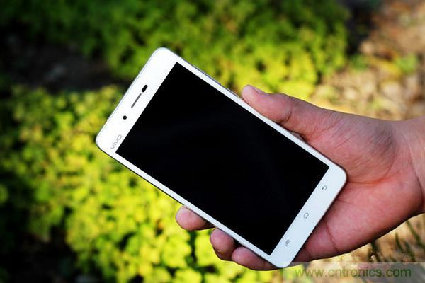 有圖有真相！暴拆VIVO X5 MAX,揭秘&ldquo;最薄之謎&rdquo;