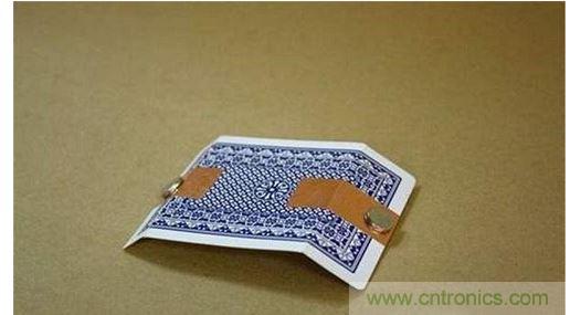 快速DIY"免費(fèi)"太陽能充電器