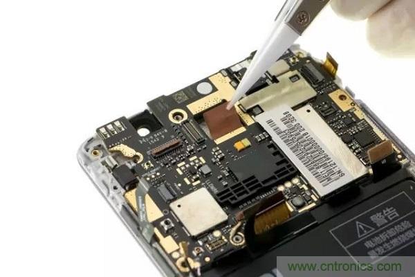  紅米Note 3姍姍來遲，是否藏有玄機？一拆便知