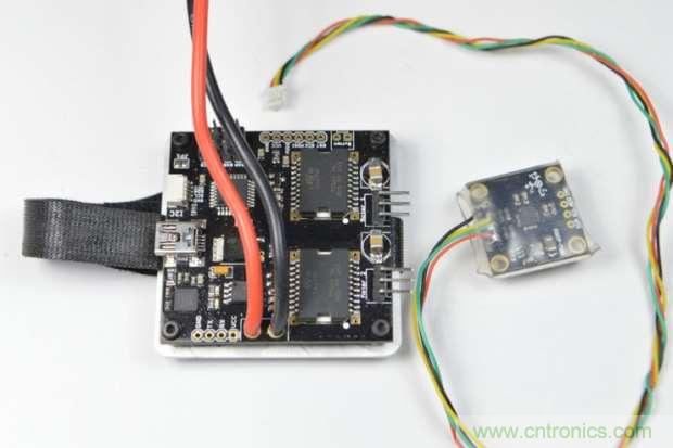 攝影發(fā)燒友：想要相機穩(wěn)如雞頭，學(xué)我DIY自平衡相機穩(wěn)定器