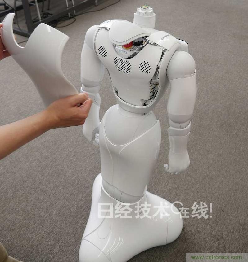 拆解筆記本不過癮，那就來拆拆日本情感機器人吧！