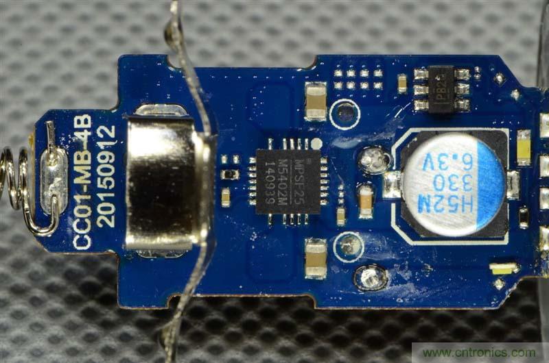 小米車載充電器拆解評測：49元能讓這枚&ldquo;子彈&rdquo;飛多遠？