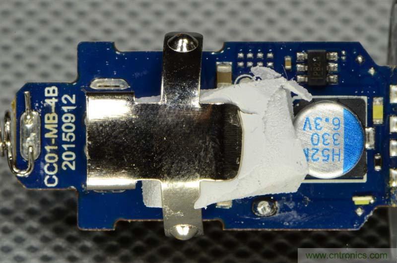 小米車載充電器拆解評測：49元能讓這枚&ldquo;子彈&rdquo;飛多遠？