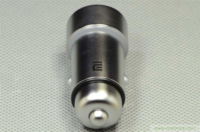 小米車載充電器拆解評測：49元能讓這枚&ldquo;子彈&rdquo;飛多遠？