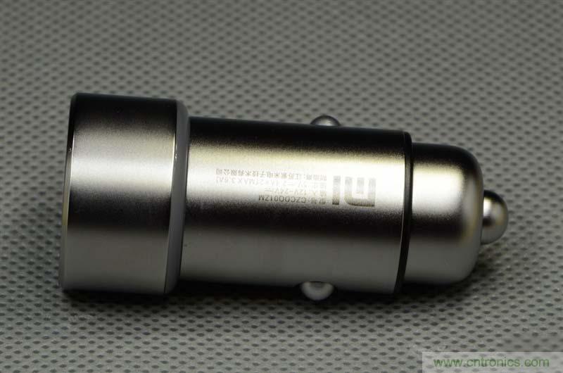 小米車載充電器拆解評測：49元能讓這枚&ldquo;子彈&rdquo;飛多遠？