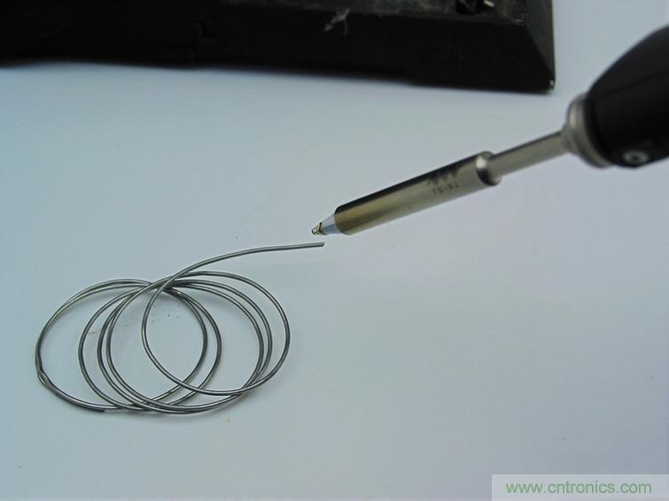 一款能喚起 70 后工程師朋友&ldquo;童年趣事&rdquo;的迷你電烙鐵！