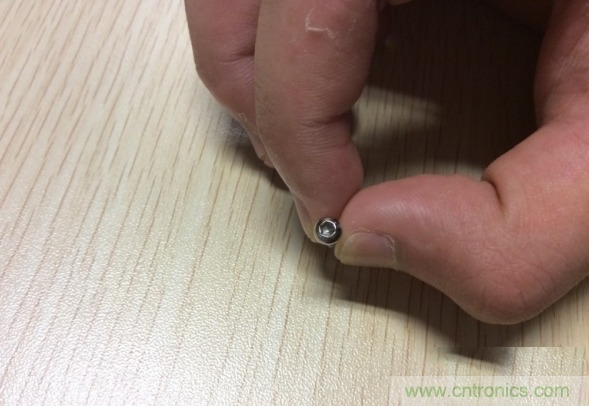 真飛機拆不著，那就來拆拆無人機&ldquo;鼻祖&rdquo;大疆吧！