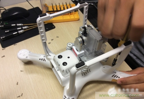 真飛機拆不著，那就來拆拆無人機&ldquo;鼻祖&rdquo;大疆吧！