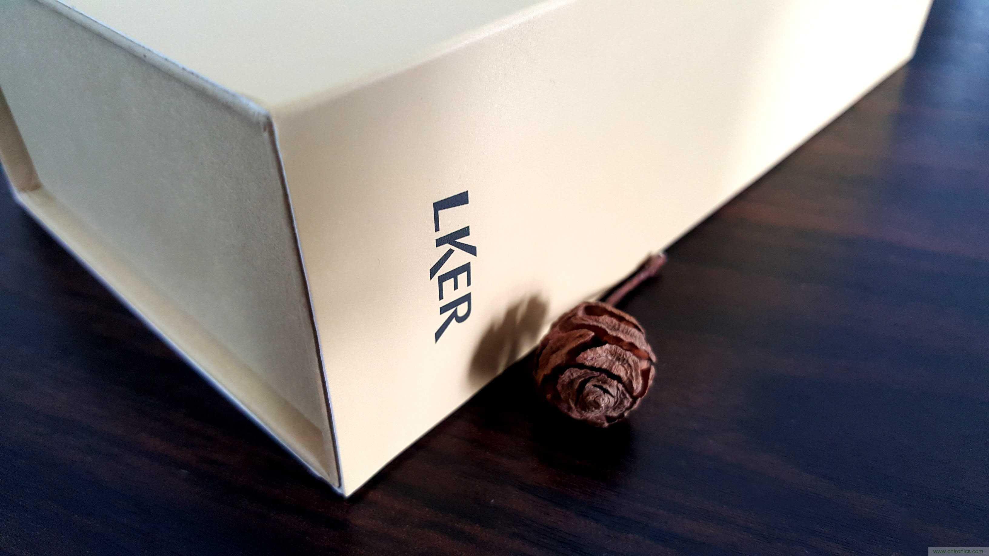 搞怪&ldquo;美人魚&rdquo;盡享靈克藍牙音箱的天籟之音！