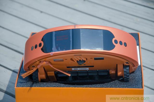 智能導(dǎo)航掃地機器人，以內(nèi)更靠譜！