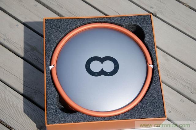 智能導(dǎo)航掃地機器人，以內(nèi)更靠譜！