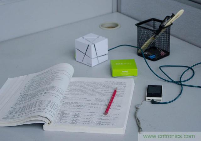 洛斐創意藍牙音箱，光與建筑點綴生活