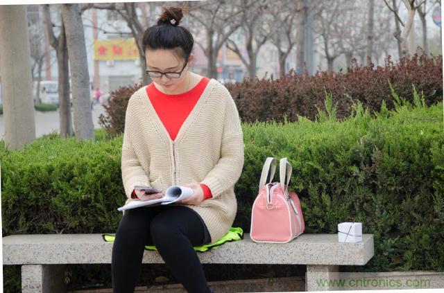 洛斐創意藍牙音箱，光與建筑點綴生活