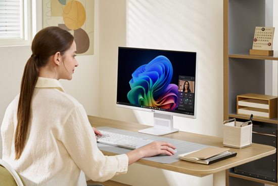 小巧機(jī)身，巨量算力！驍龍X入場(chǎng)讓臺(tái)式機(jī)變得更智能、更強(qiáng)大